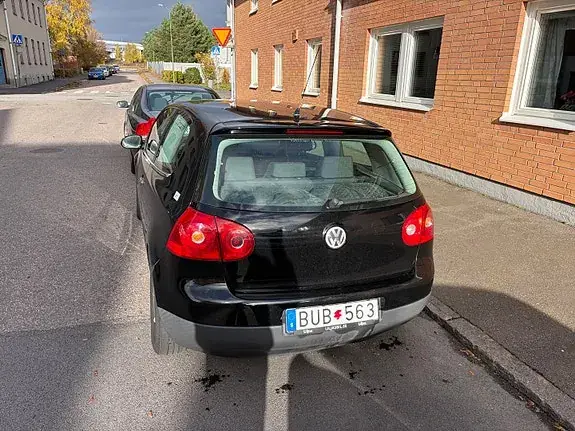 Volkswagen Golf 5 2006 photo 2