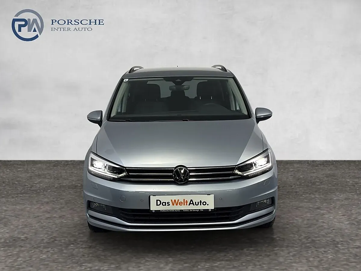 Volkswagen Touran 2025 photo 2