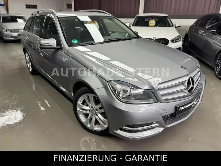 Mercedes-Benz C180