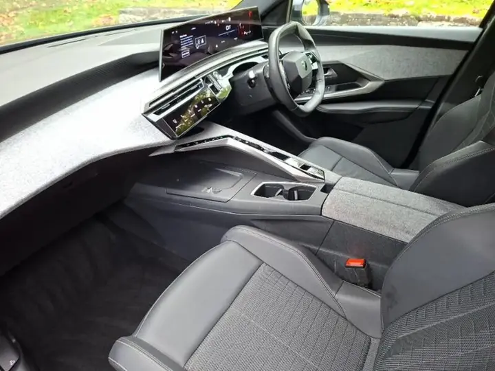 Peugeot 3008 2024 photo 5