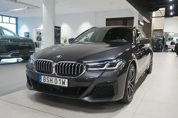 BMW 530E