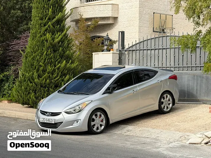 Hyundai Avante 2010 photo 5