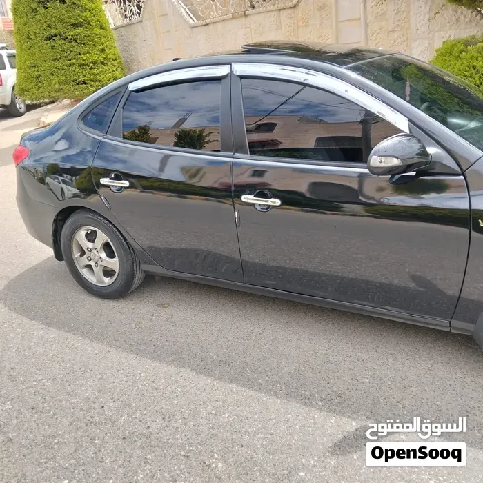 Hyundai Avante 2010 photo 4