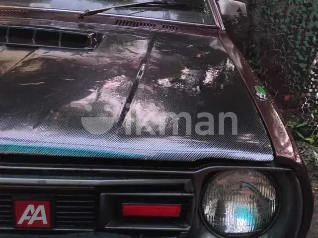 Nissan B11