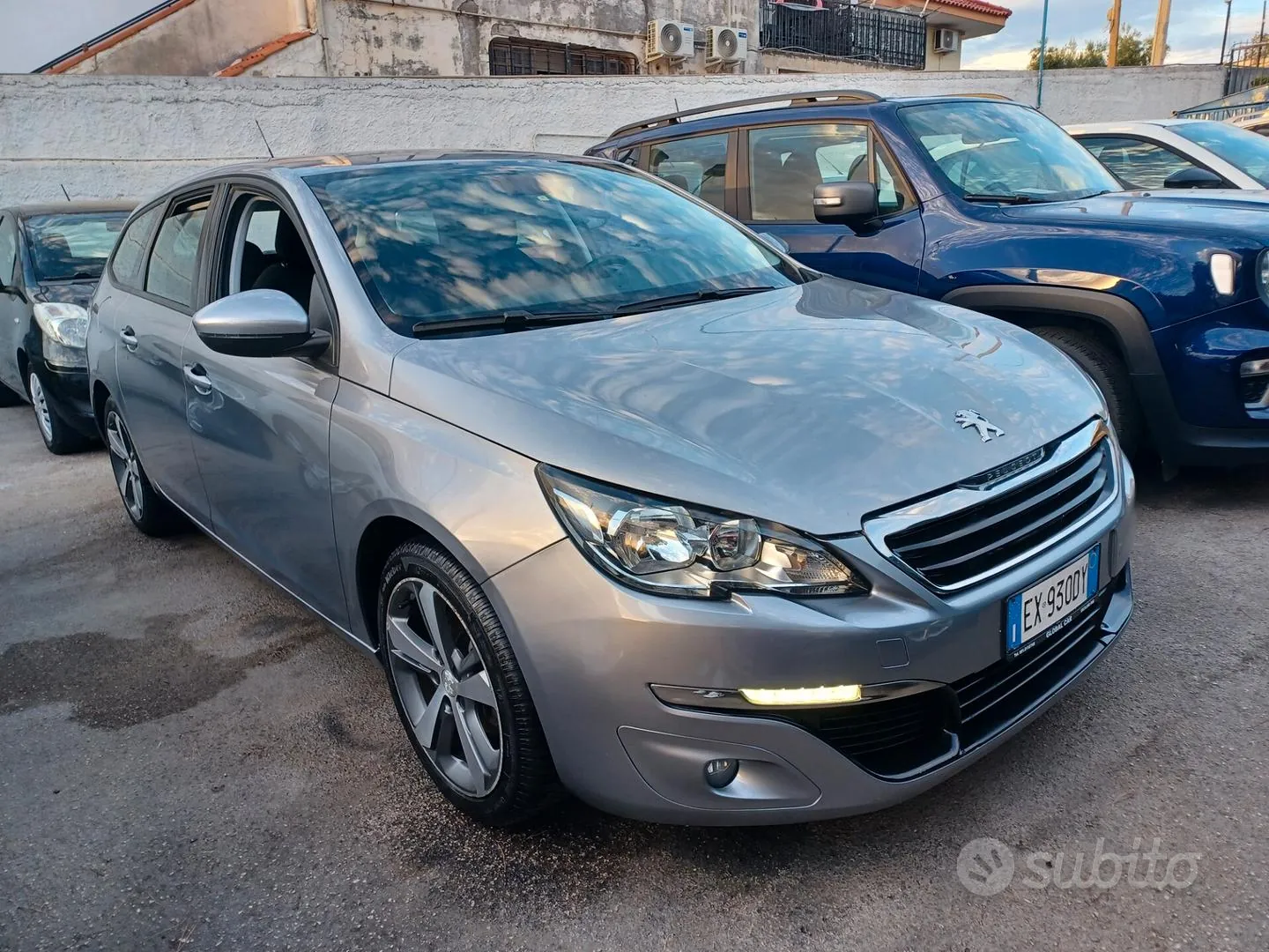 Peugeot 308 2015 photo 2