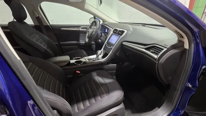 Ford Fusion 2013 photo 4