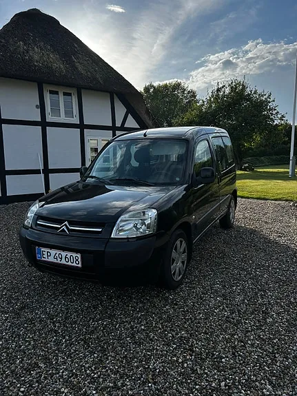 Citroen Berlingo 2007 photo 2