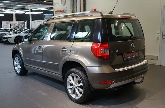 Skoda Yeti 2015 photo 4