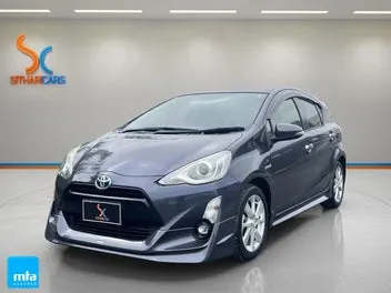 Toyota Aqua 2015 photo 4