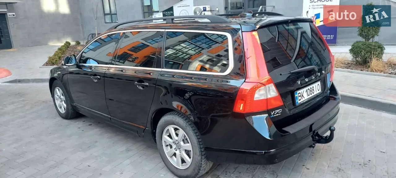 Volvo V70 2011 photo 4