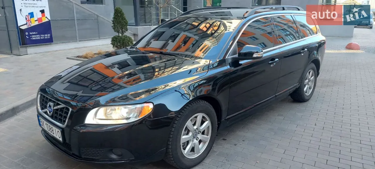 Volvo V70 2011 photo 3