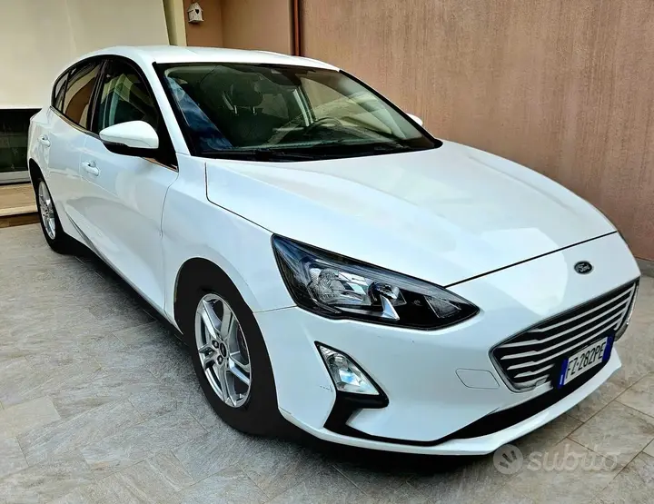 Ford Focus 2020 photo 2