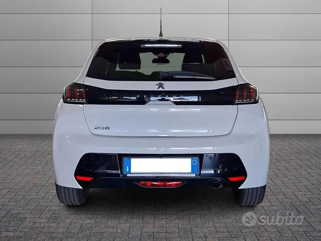 Peugeot 208 2023 photo 4