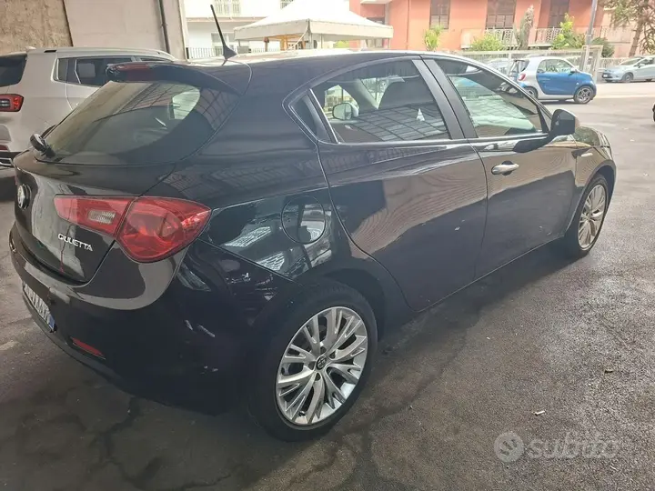 Alfa Romeo Giulietta 2017 photo 4