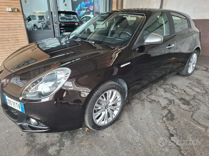 Alfa Romeo Giulietta 2017 photo 3