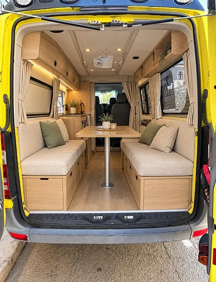 Mercedes-Benz Sprinter 319 2011 photo 5