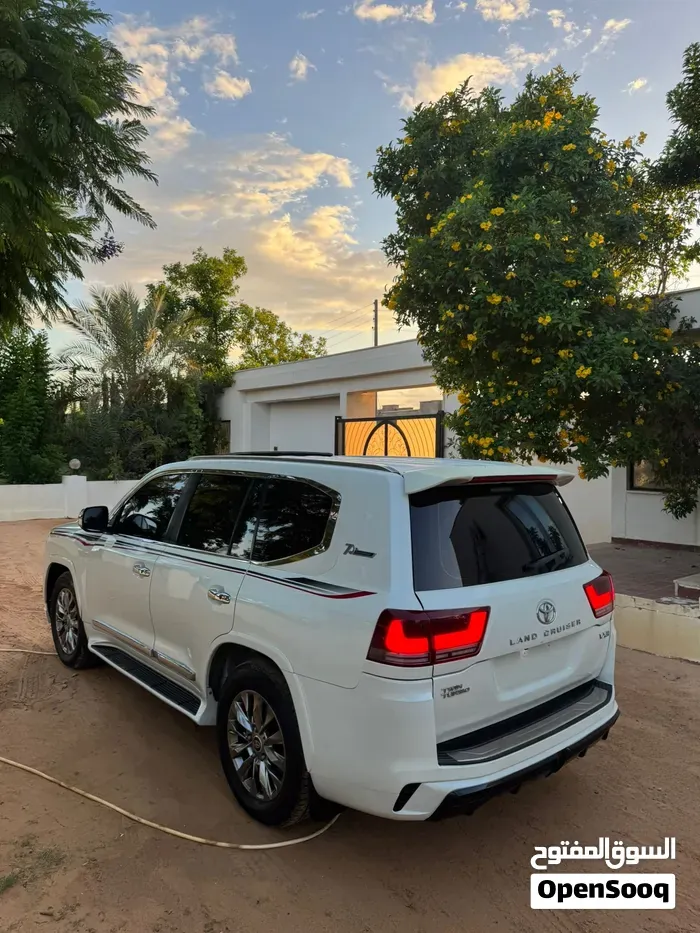 Toyota Land Cruiser Gxr 2010 photo 4