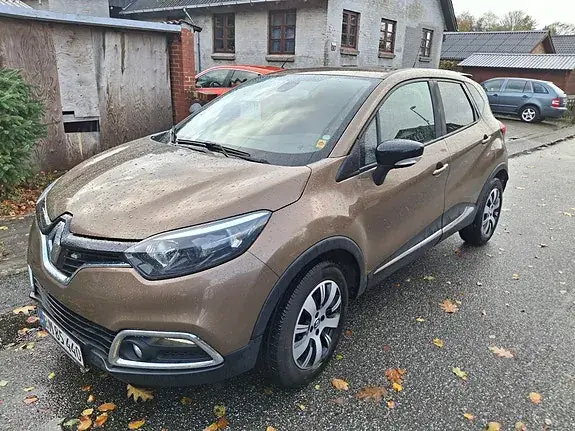 Renault Captur 2016 photo 2