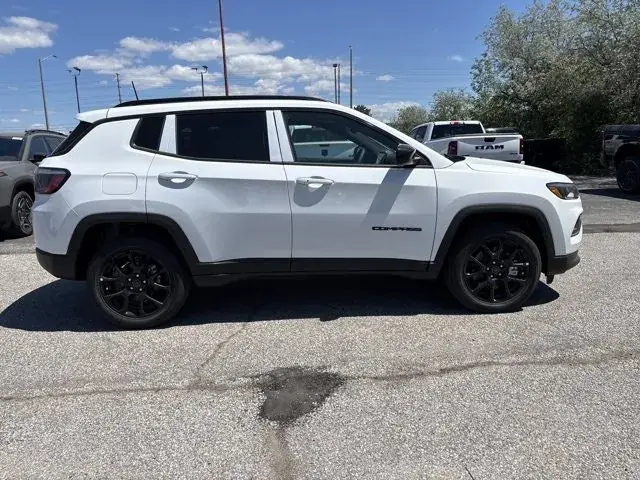 Jeep Compass 2026 photo 4