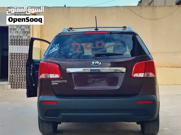 Kia Sorento 2012 photo 4