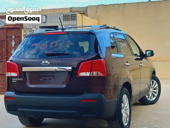 Kia Sorento 2012 photo 2