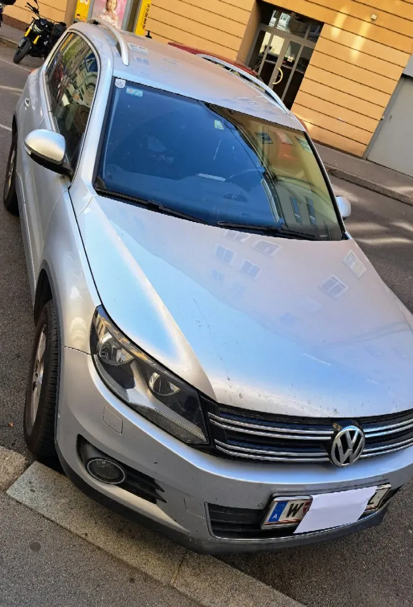 Volkswagen Tiguan 2012 photo 3