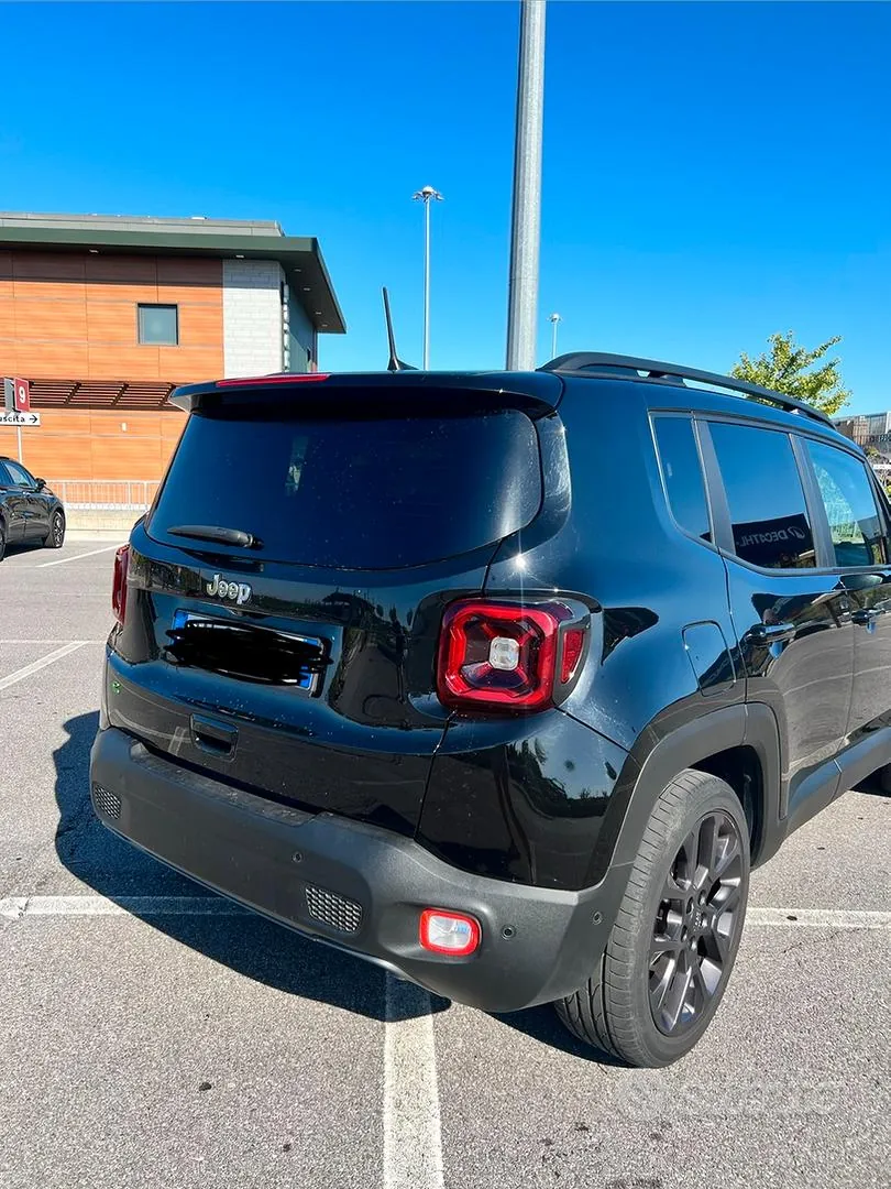 Jeep Renegade 2023 photo 4