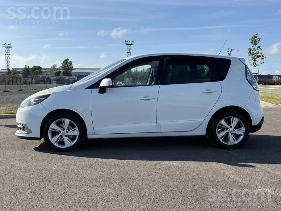 Renault Scenic 2014 photo 5
