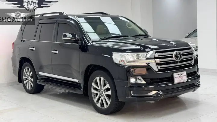 Toyota Land Cruiser