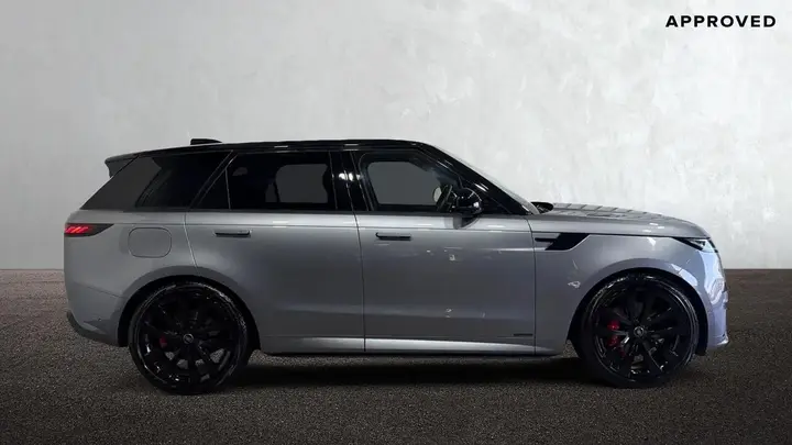 Land Rover Range Rover Sport 2024 photo 5