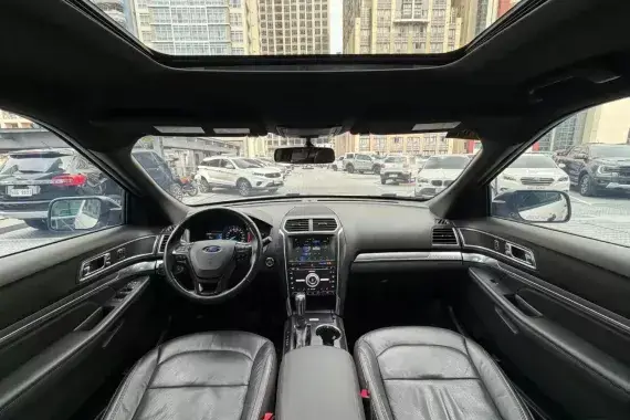 Ford Explorer 2018 photo 4