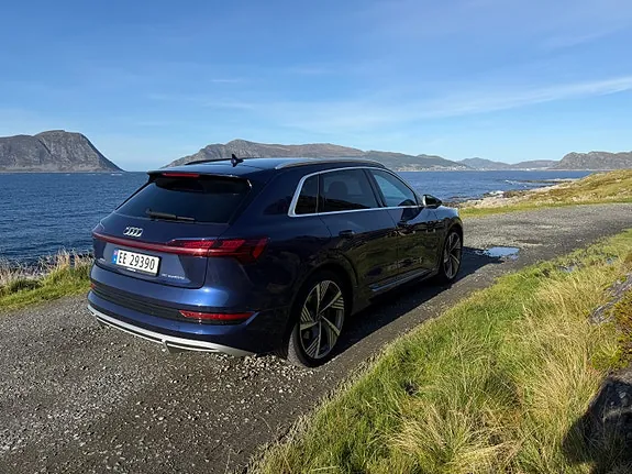 Audi E-Tron 2021 photo 3
