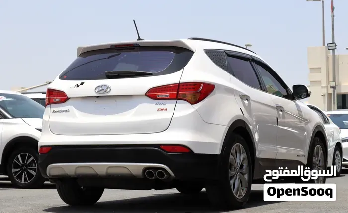 Hyundai Santa Fe 2015 photo 4