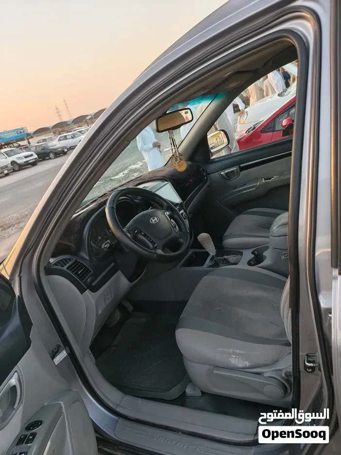 Hyundai Santa Fe 2008 photo 2