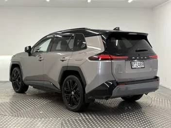 Toyota Rav4 2026 photo 3