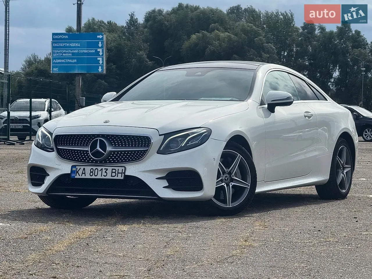 Mercedes-Benz E-Class 2018 photo 4