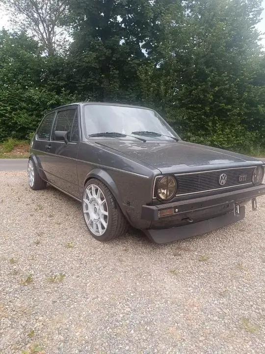 Volkswagen Golf 1