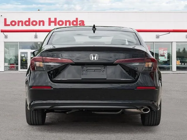 Honda Civic 2026 photo 5