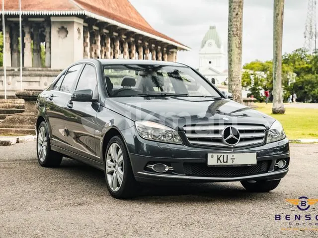 Mercedes-Benz C180 2010 photo 4