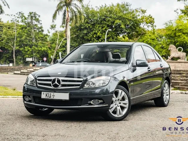 Mercedes-Benz C180 2010 photo 5