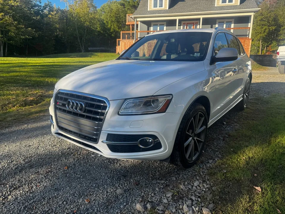 Audi Sq5 2017 photo 2