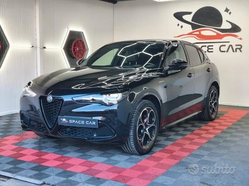 Alfa Romeo Stelvio 2025 photo 3