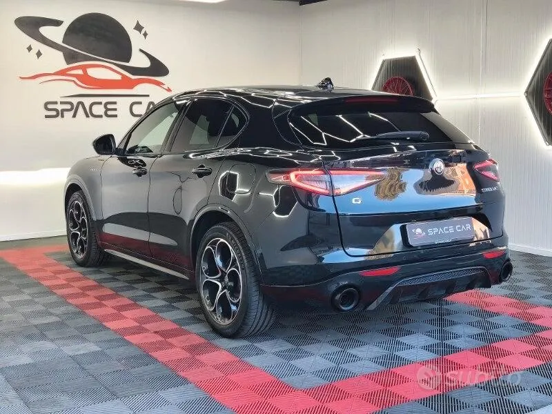 Alfa Romeo Stelvio 2025 photo 5