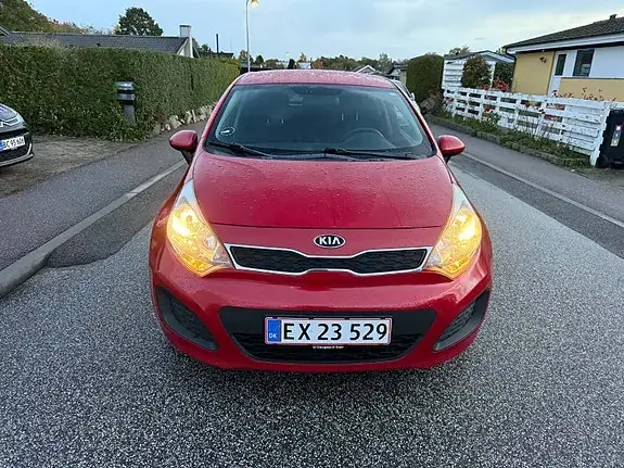 Kia Rio 2014 photo 3