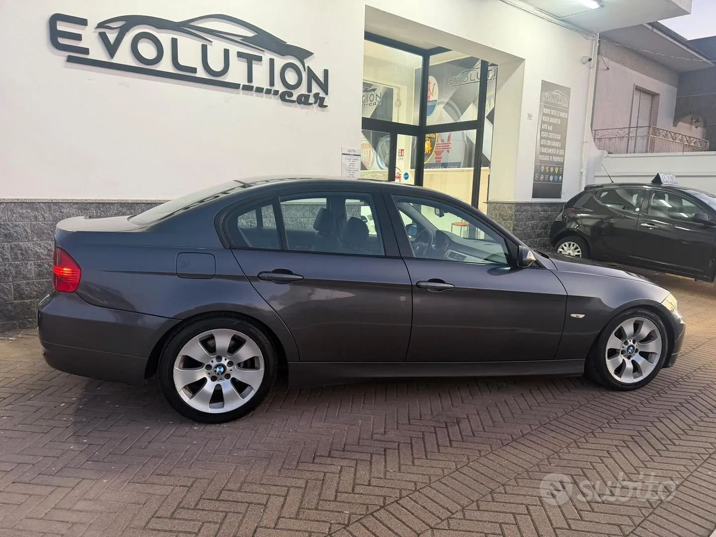 BMW 3 Series 2007 photo 2