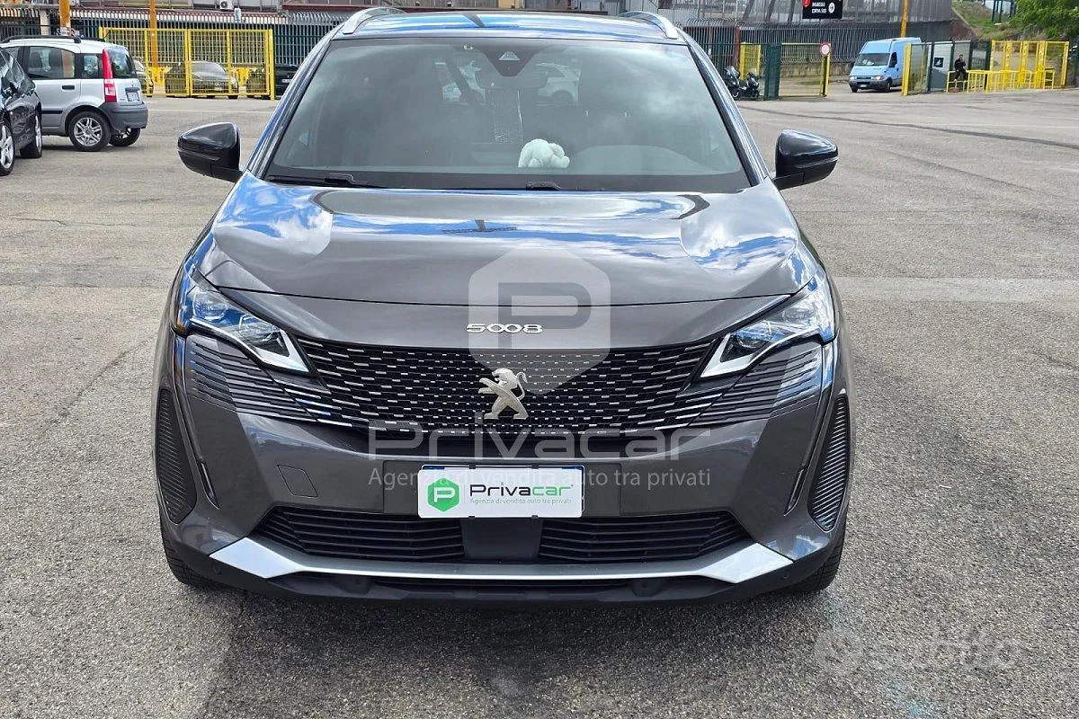 Peugeot 5008 2023 photo 2