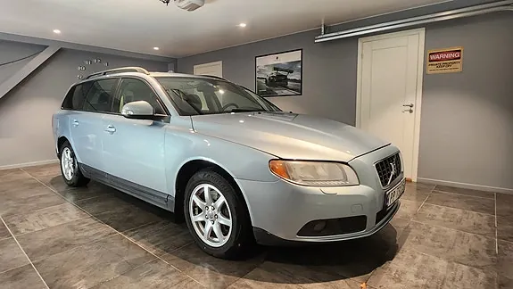 Volvo V70 2008 photo 3