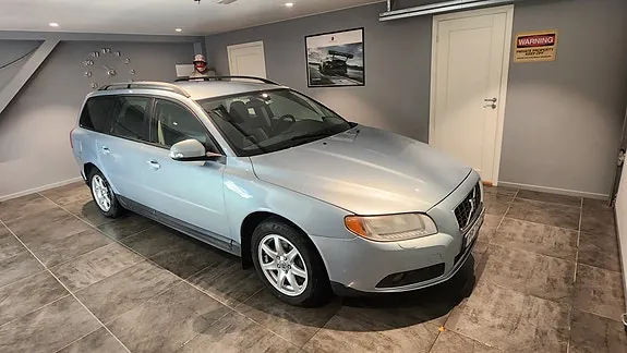 Volvo V70 2008 photo 4