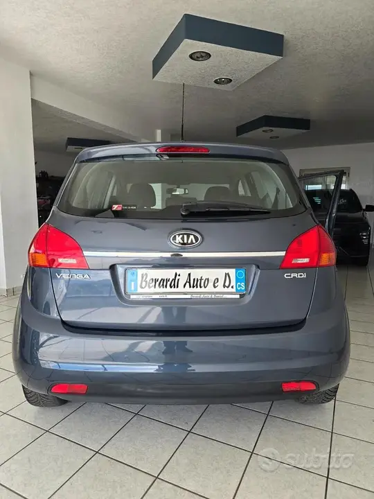 Kia Venga 2016 photo 4