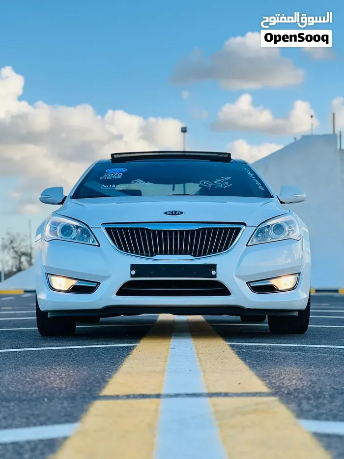 Kia Cadenza 2012 photo 5